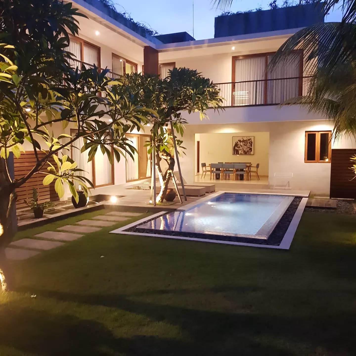View Spektakuler Villa Dharmatria Bali